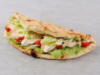 Сендвіч піца з куркою (410г)