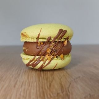 Макарон "Дубайський шоколад", 45г