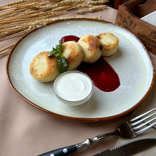 Сирники з домашнім джемом