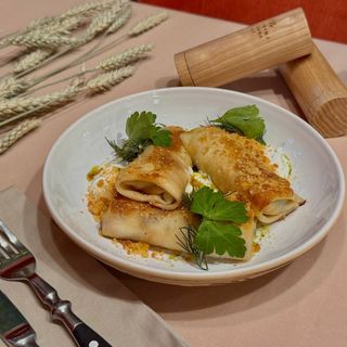 Млинці з шинкою та сиром 