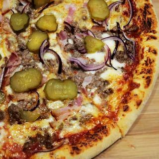 Діжонська 40