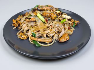 Локшина Удон з мідіями По-тайськи (320г)