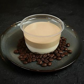 Пана-кота з кавою