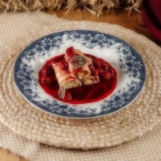 Млинці по-буковинськи з сиром,маком та вишнею (270 г)