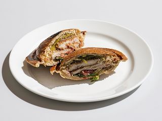 Flat Burger з курячими нагетсами (230г)