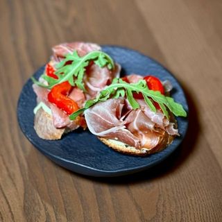 Тапас з хамоном