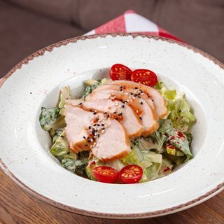 Салат з копченою куркою