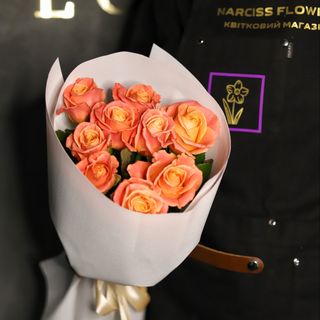 9 троянд «Піггі»