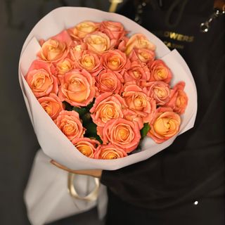 25 троянд «Піггі»