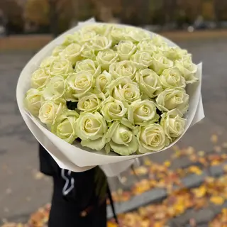  51 троянда "аваланч"