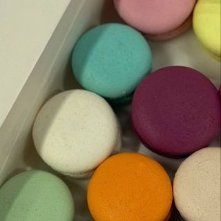Коробочка класичних макарон 10шт