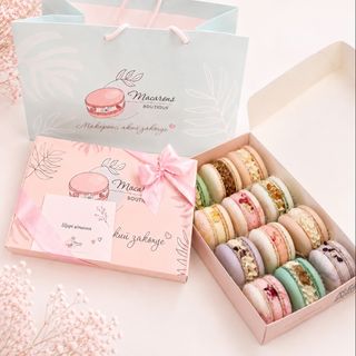 Макарон коробочка (12шт)