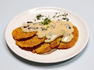 Деруни з грибним соусом (350 гр.)