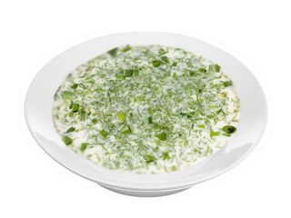 Окрошка на курячому бульоні