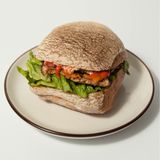  Паніні з індичкою та печеним перцем