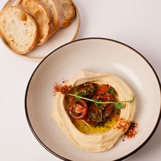 Хумус класичний