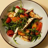 Салат тріо-томатів та Дор Блю