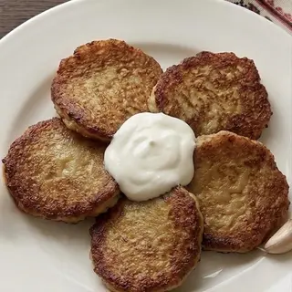 Деруни зі сметаною (200/50г)