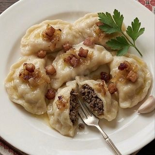 Вареники з м'ясом (200г)