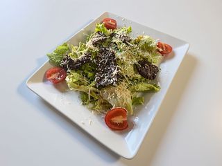 Салат Теплий з яловичиною (300г)