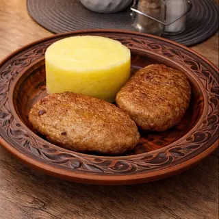 Картопляне пюре з паровими котлетами з курки(2шт)