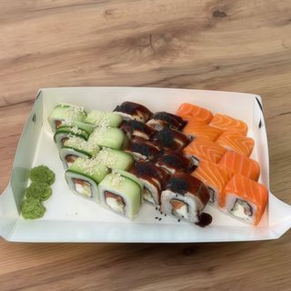 Сет Таніякі (735г)