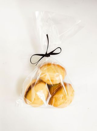 3 горішки зі згущеним молоком 