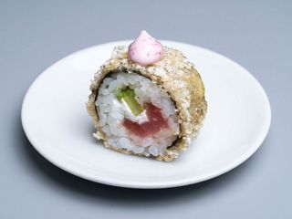 Гарячий рол Філадельфія з тунцем (8шт/255г)