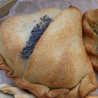 Самос мак-вишня-горіх