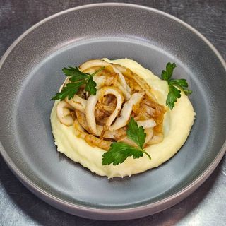Піджарка з картопляним пюре - з атлантичним кальмаром (180/150г)