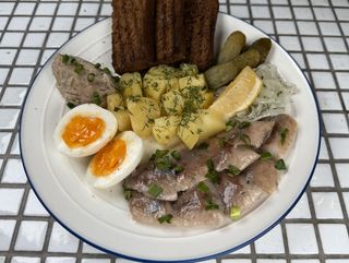 Оселедцевий сніданок (малий)