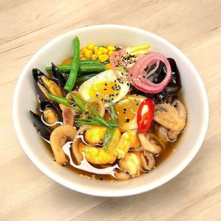 Суп Рамен XXL з морепродуктами (650г)