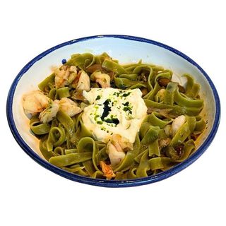 Тальятелле з креветками та грибами намеко 