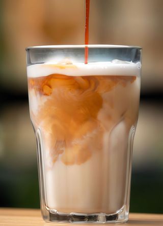 Еспресо тонік