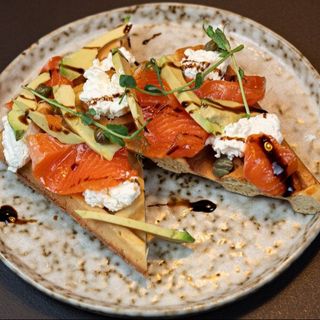 Брюссельські вафлі з лососем (240 г.)