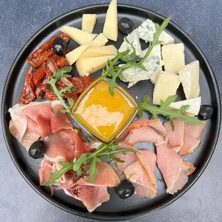Antipasti (400 г.)