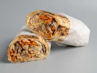 Шаурма КОРОЛІВСЬКА з телятиною (715г)