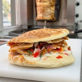 ШАУЧАК з курячим м'ясом (480 г)