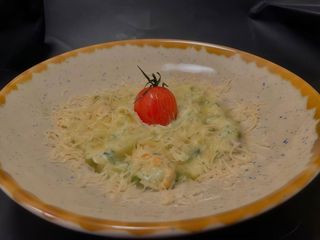 Паста Сальмоне з лососем (300г)