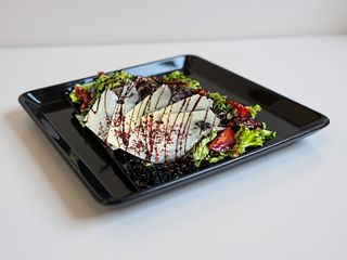 Салат з яловичиною