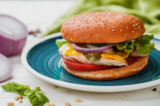 Бургер з куркою (300г)