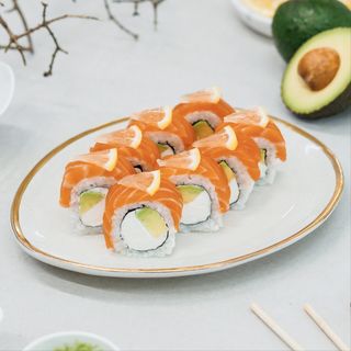 Філадельфія з лимоном та авокадо (310г)