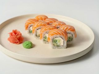 Філадельфія з лососем (270г)