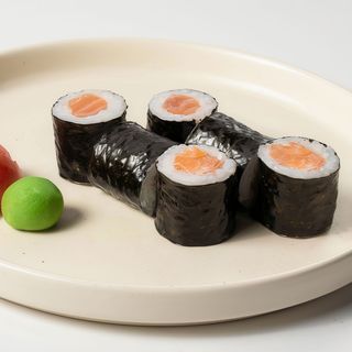 Макі рол лосось (110г)