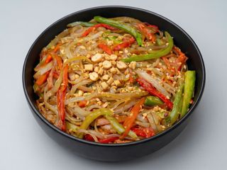 Удон з міксом овочів (300г)