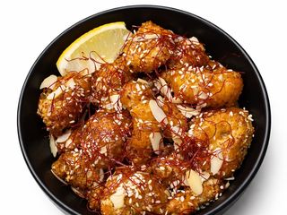 Курча в кисло-солодкому соусі (200г)