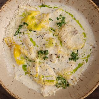 Ravioli ai funghi e bacon