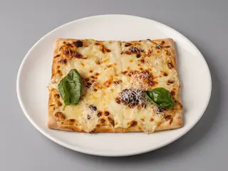 Pizzetta Formaggi
