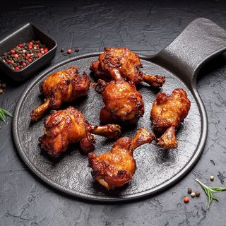 Курячі крильця в соусі Теріякі