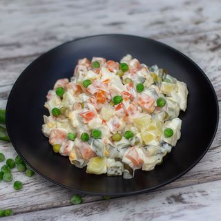 Олів'є з курячим філе  (120г)